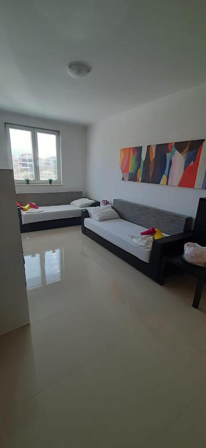 Apartment Adrijana Novalja Exterior foto